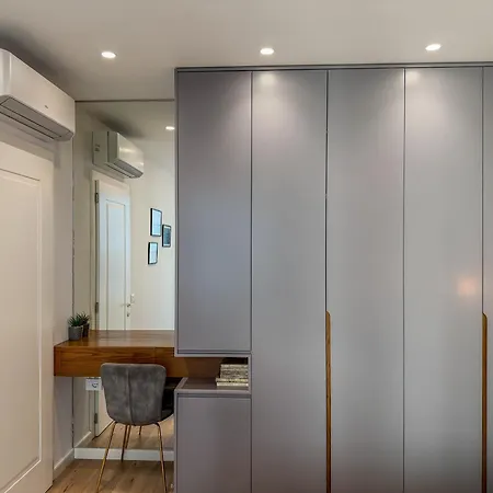 Lalas 2 ティラナ