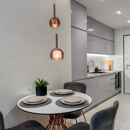 Lalas 2 * ティラナ