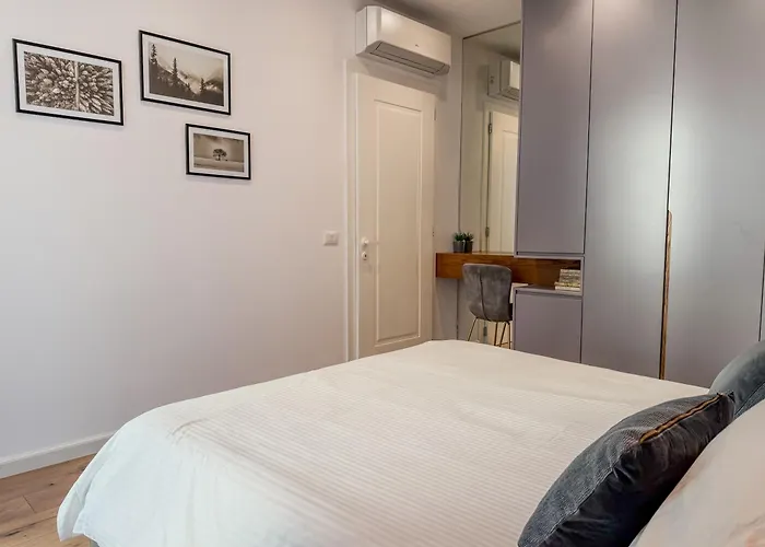 Lalas 2 アパート ティラナ